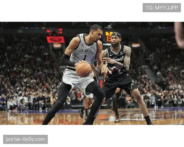 马刺110-107力克猛龙,豪取10连胜